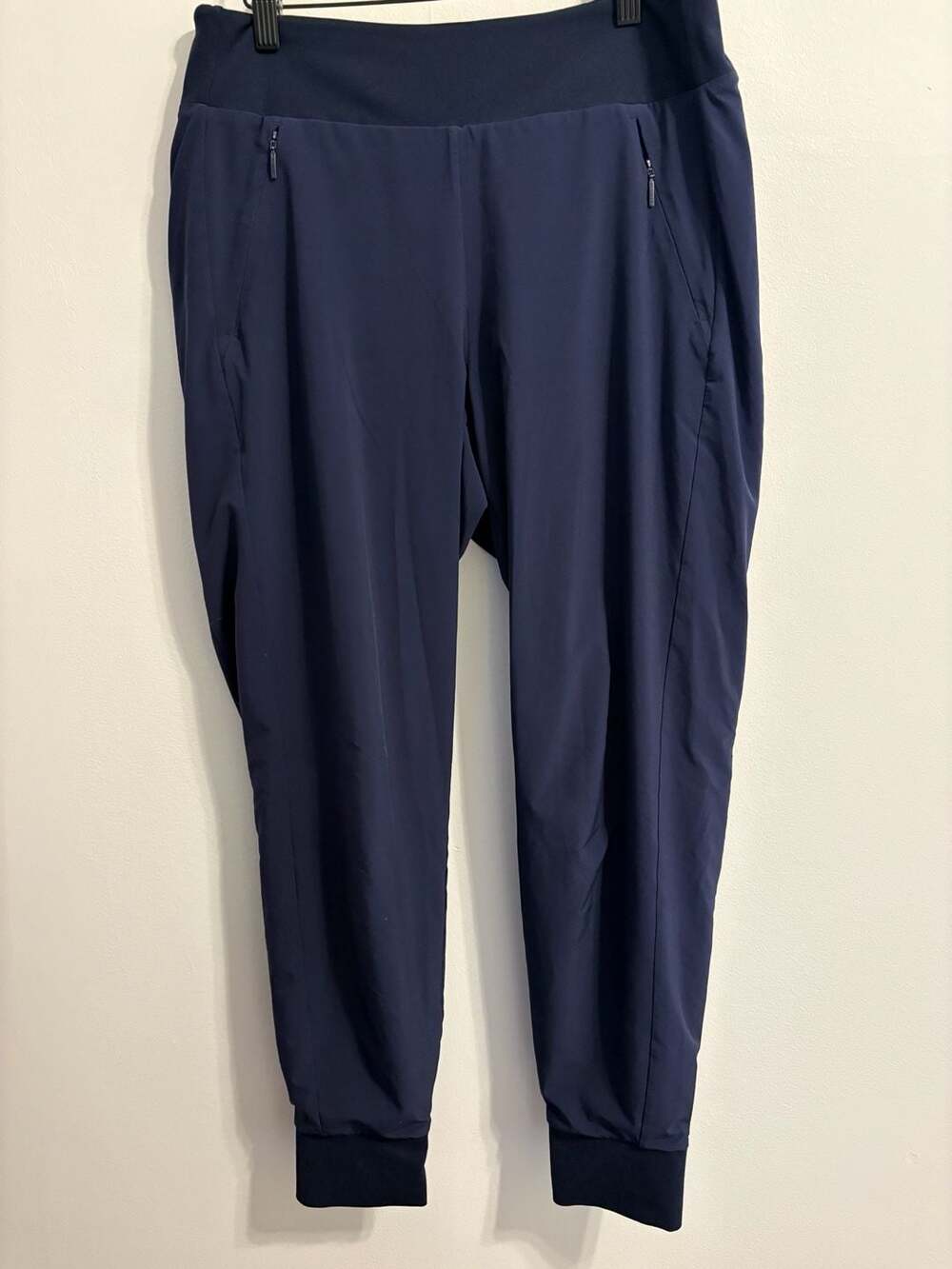 Athleta Trekkie North Jogger Pants in Navy Blue Size 8